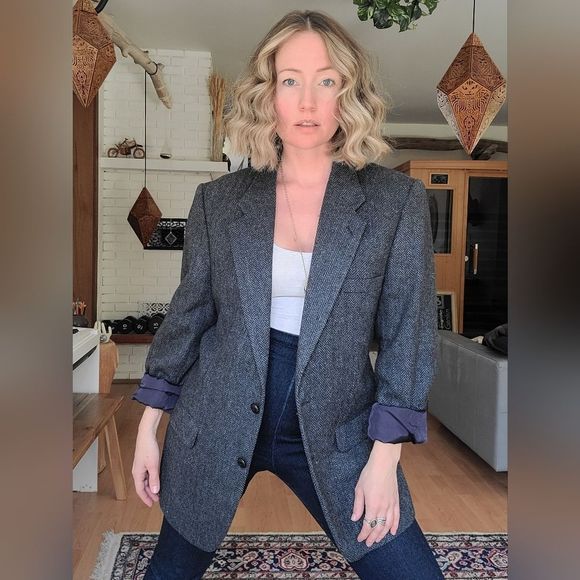 Vintage Gray Blazer - Picture 1 of 10